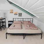 Doppelzimmer 3 Balance - Suhitha's Gaestehaus Tatil Evi Villingen-Schwenningen