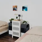 Doppelzimmer 3 Balance - Suhitha's Gaestehaus