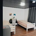 Doppelzimmer 3 Balance - Suhitha's Gaestehaus Tatil Evi *
