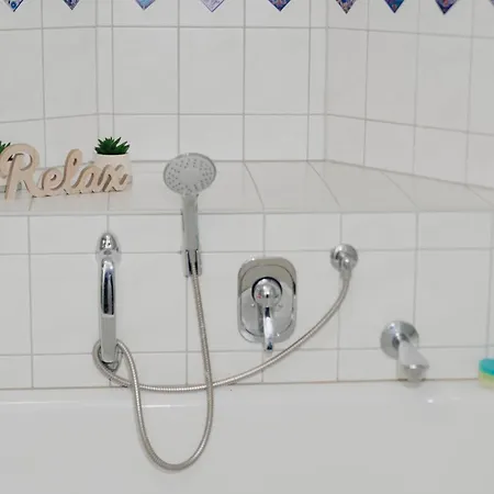 Home Feel Schwenningen - Gaestehaus Villingen-Schwenningen Tatil Evi Villingen-Schwenningen