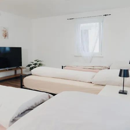 Tatil Evi Home Feel Schwenningen - Gaestehaus Villingen-Schwenningen
